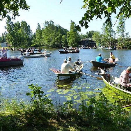 Hotelli Lohikontti Parikkala Exteriér fotografie